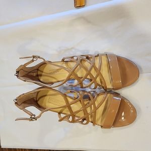 Antonio Melani Size 7 Heels